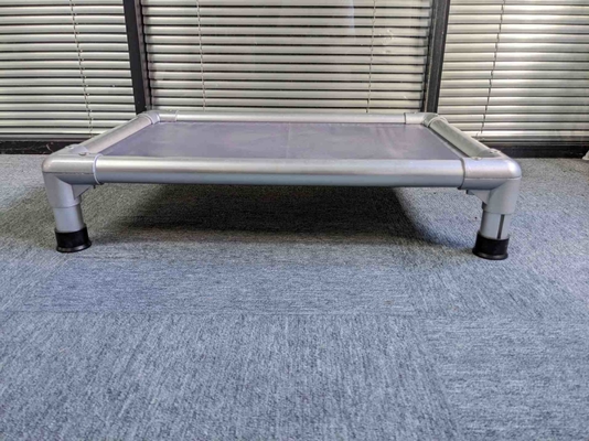 Materasso moderno XL per cani impermeabile e rimovibile resistente all'interno/all'esterno