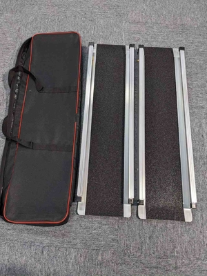Facile caricamento Forte prestazioni 2-8ft Rampa in lega di alluminio per motocicli 600lbs