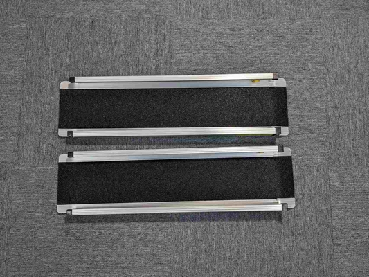 73cm Larghezza aperta T3-T8 Rampa in alluminio per le scale delle case Porta delle porte Scale Superficie antiscivolo