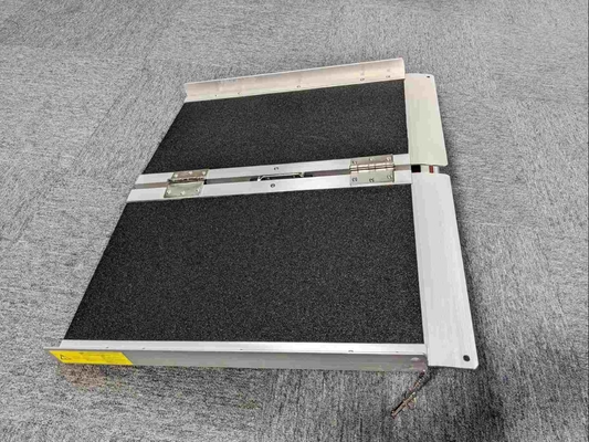 Rampa leggera per sedie a rotelle Rampa in alluminio antiscivolo per la casa Capacità di carico 600 lbs