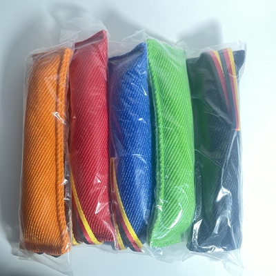 Acceptabile Diversi colori Tissu resistente Allenamento giocattoli per cani morsi