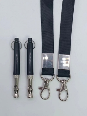 Smettila di abbaiare con il nostro fischietto per cani ad ultrasuoni da 8 cm x 0,8 cm in acciaio inox