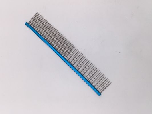 Logo personalizzato in acciaio inossidabile pettine a nodo aperto per animali domestici 19cmx3.2cm per i bisogni di cura degli animali domestici