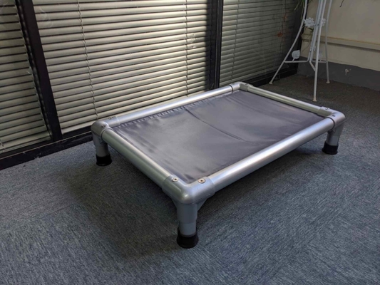 Letto elevato per animali da compagnia in tessuto di alluminio rimovibile lavabile per una migliore esperienza di sonno