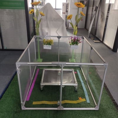Fence per cani a disegno portatile pieghevole pet playpen con pannelli acrilici rimovibili