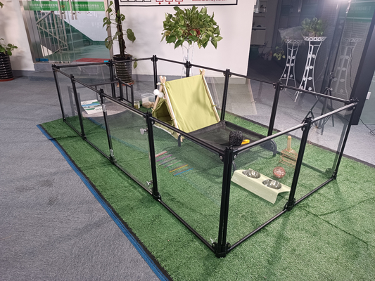 Fence per cani a disegno portatile pieghevole pet playpen con pannelli acrilici rimovibili