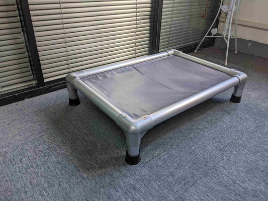 Mercato USA Cornice in alluminio Letto per animali domestici elevato spessore 3 mm personalizzato per le razze di grandi dimensioni