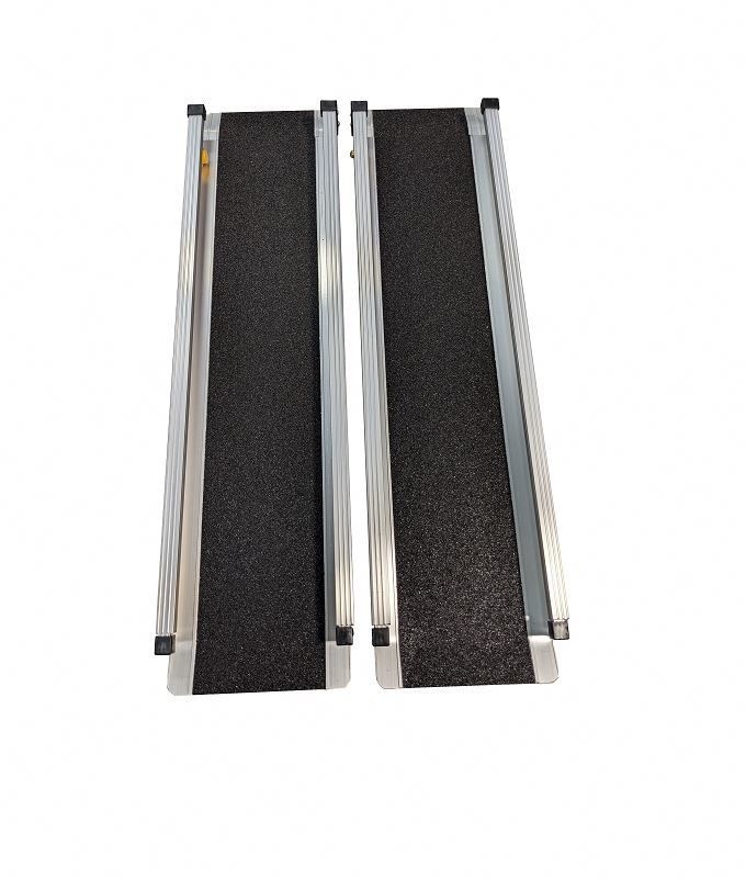 73cm Larghezza aperta T3-T8 Rampa in alluminio per le scale delle case Porta delle porte Scale Superficie antiscivolo